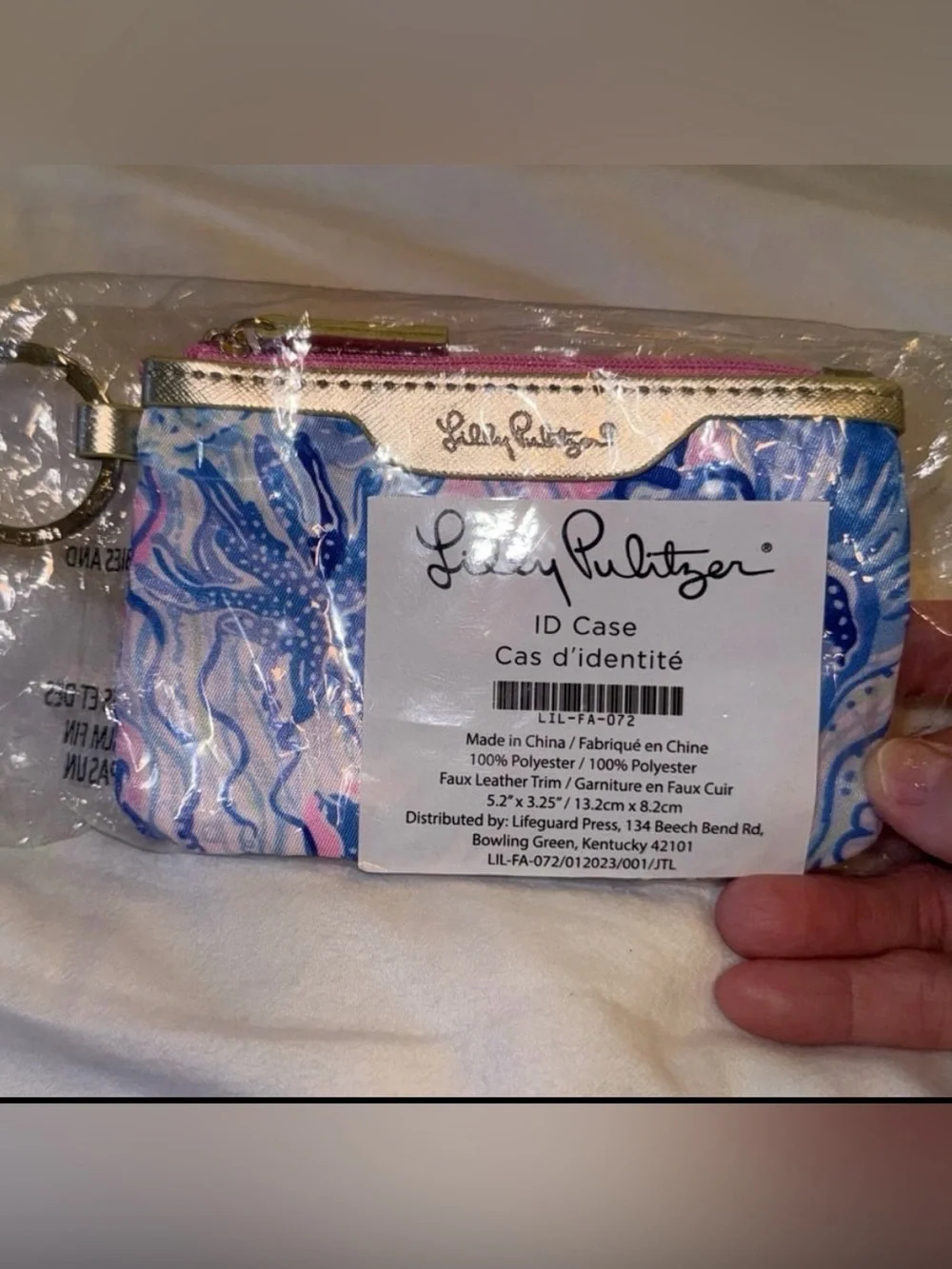 Lilly Pulitzer ID Case in the “Shade Seekers